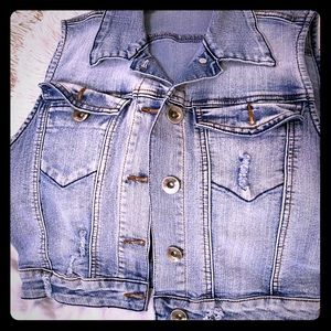 Crop Denim vest